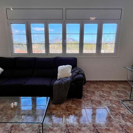 Amplio Apartamento, 5 Camas 산트에스티비시즐로뷔레스 외부 사진